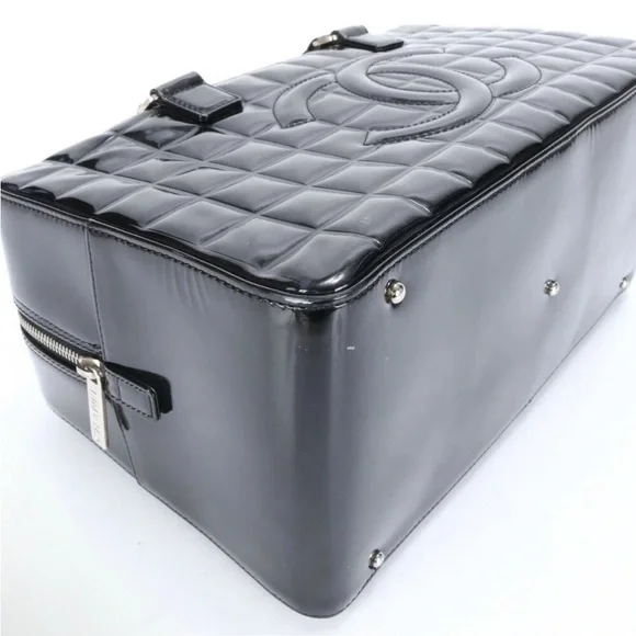 Chanel Patent Chocolate Bar Bag - Picture 8 of 13